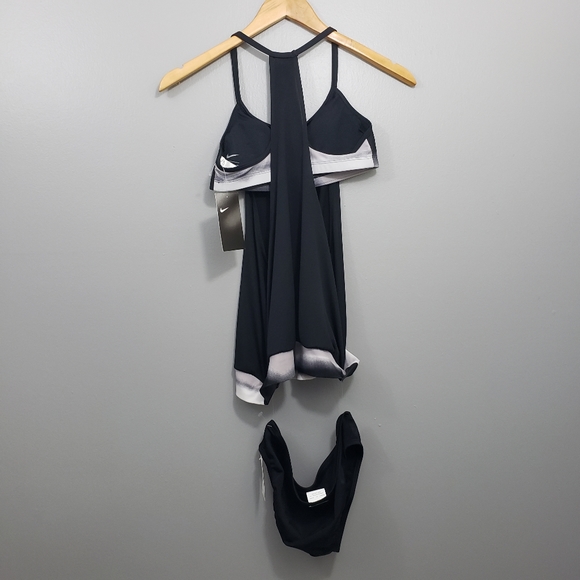 Nike tankini 2pc swimsuit - Picture 4 of 4
